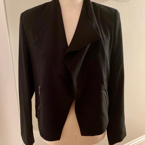 Banana Republic black crop jacket - Picture 1 of 7